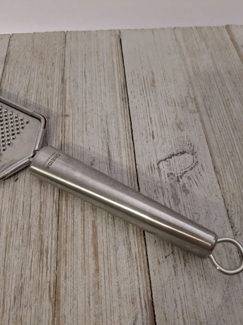 Oneida Grater Zester Cheese Garlic Stainless Steel Hand Held handle 10